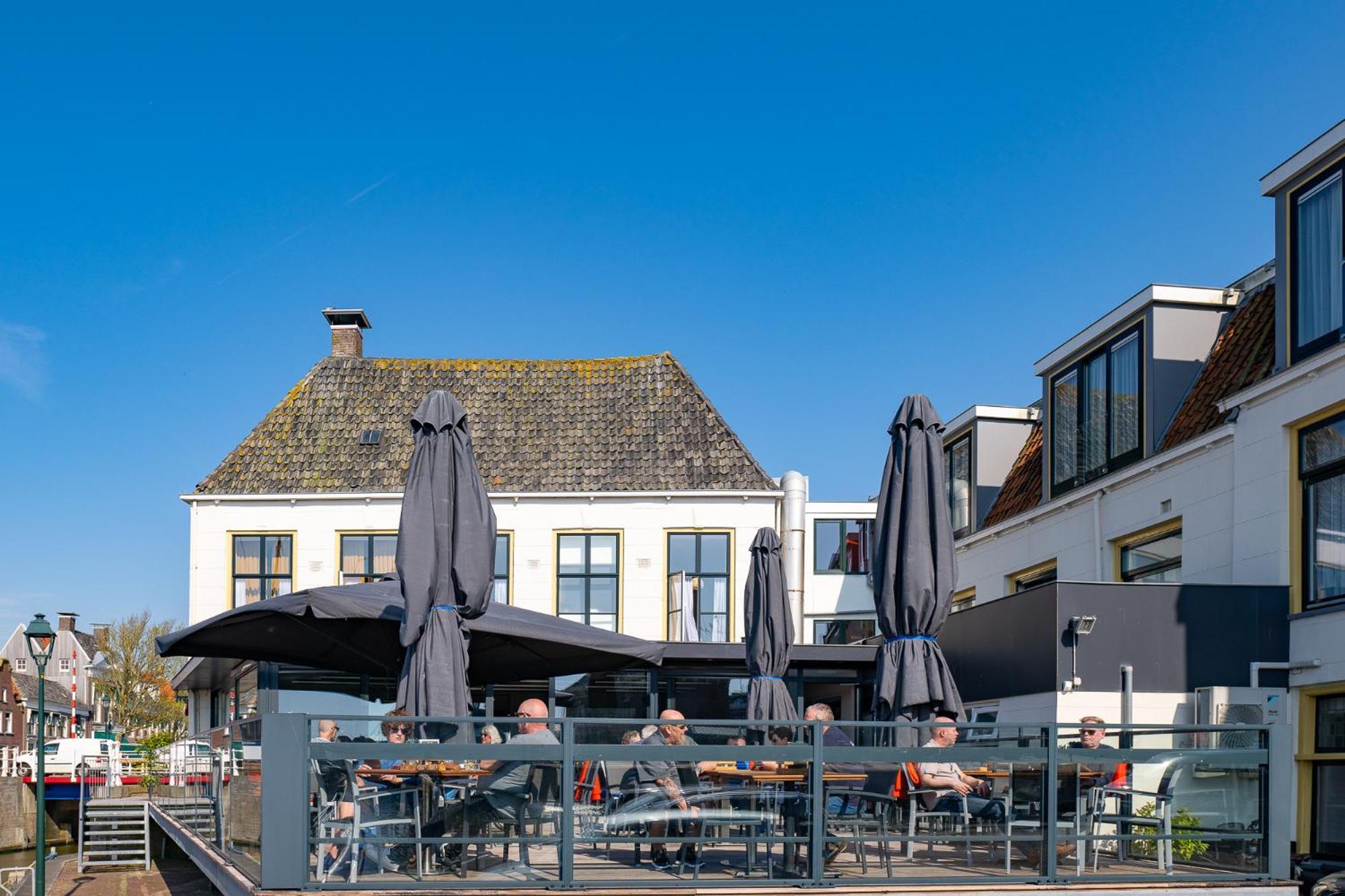 Hotel Zeezicht Harlingen Exterior photo