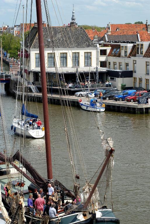 Hotel Zeezicht Harlingen Exterior photo